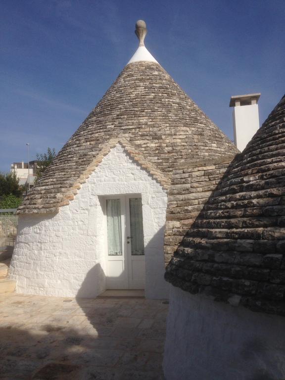 ロコロトンド Trulli Di Malzoヴィラ エクステリア 写真